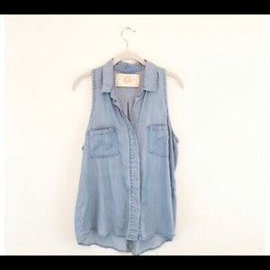 Bella Dahl sleeveless denim shirt